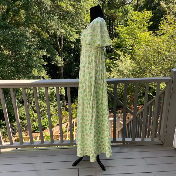 Vintage 60s Floral Cottagecore Flutter Sleeve Button Front Maxi Peasant Dress - Picture 5 of 16